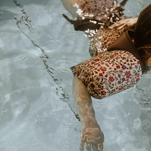 Жилет с нарукавниками Mrs. Ertha "Magic Garden", таинственный сад